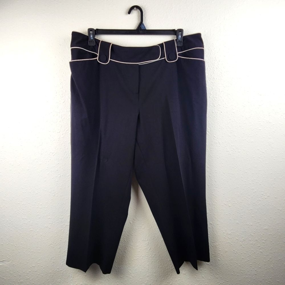 Lane Bryant Black Cropped Pants with Contrast Stitching Women's Plus Size 20